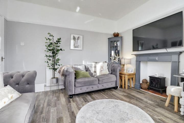 4 bedrooms house for sale in Barwell, United Kingdom - Image 3