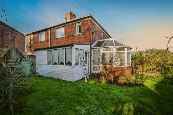 2 bedrooms house for sale in West Bromwich, United Kingdom - Image 3