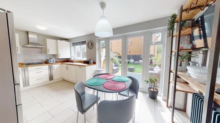 3 bedrooms house for sale in Newport, United Kingdom - Image 3