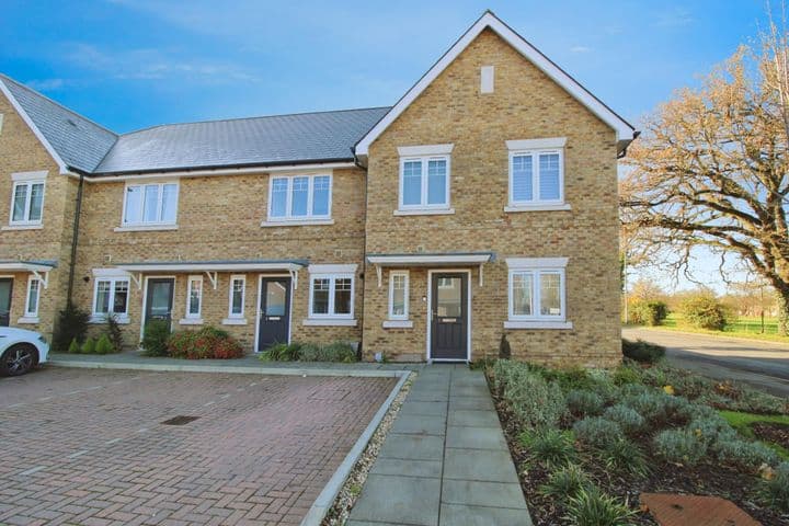 3 bedrooms house for sale in Reading, United Kingdom - Image 2