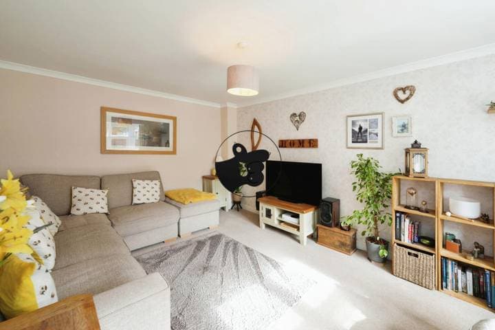 3 bedrooms house for sale in Caldicot, United Kingdom - Image 3