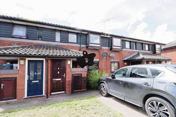 1 bedroom house for sale in Billericay, United Kingdom - Image 2