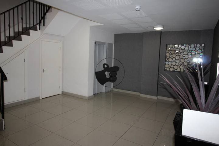 1 bedroom apartment for sale in Edgware, United Kingdom - Image 8