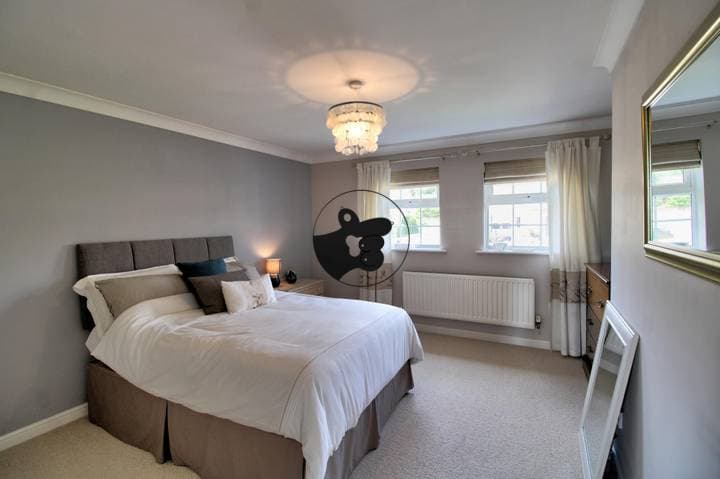 4 bedrooms house for sale in Newport, United Kingdom - Image 27