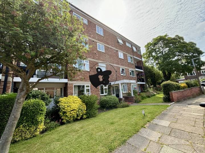 2 bedrooms apartment for sale in Prenton, United Kingdom - Image 3