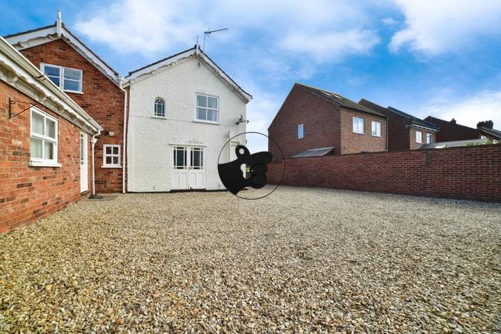 3 bedrooms house for sale in Barton-Upon-Humber, United Kingdom - Image 8