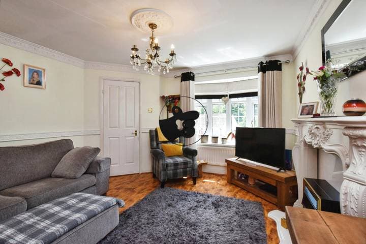 4 bedrooms house for sale in Ebbw Vale, United Kingdom - Image 12