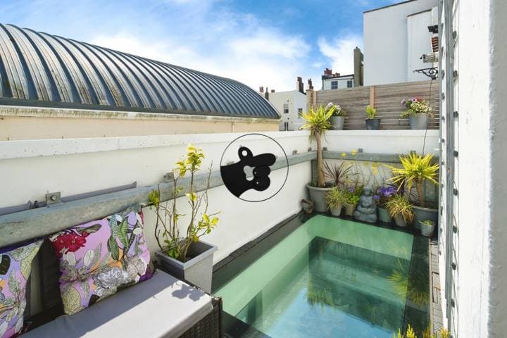 2 bedrooms house for sale in Hove, United Kingdom - Image 17