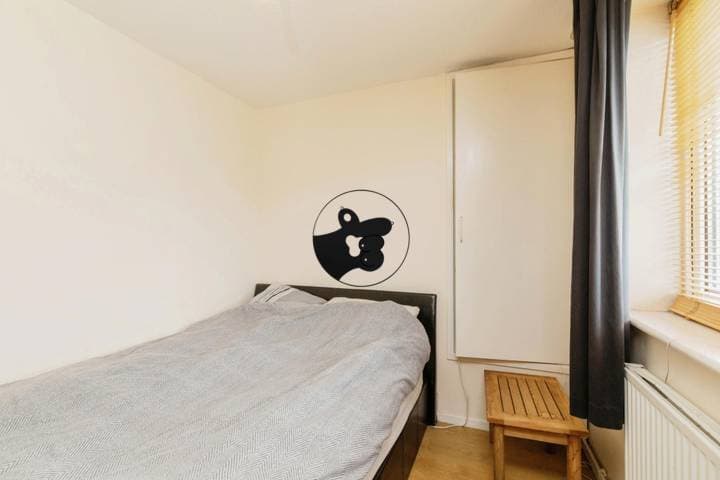 2 bedrooms apartment for sale in Bristol, United Kingdom - Image 12