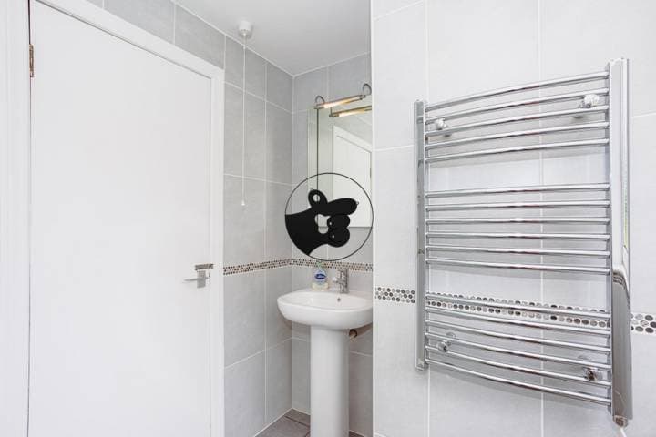 2 bedrooms apartment for sale in Dumfries and Galloway, United Kingdom - Image 12