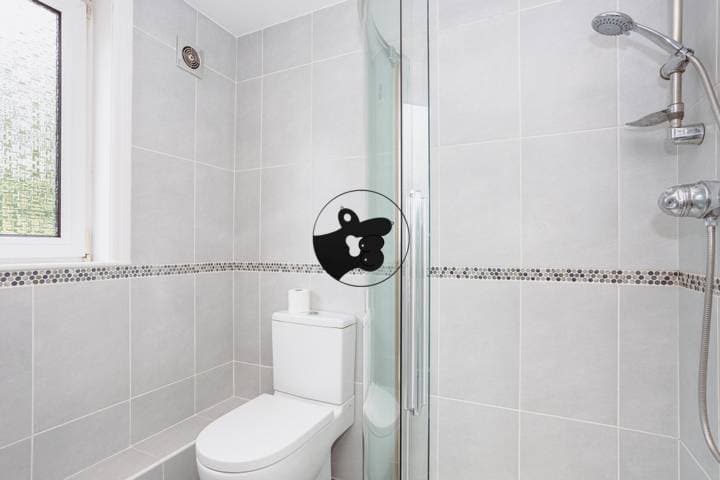 2 bedrooms apartment for sale in Dumfries and Galloway, United Kingdom - Image 11