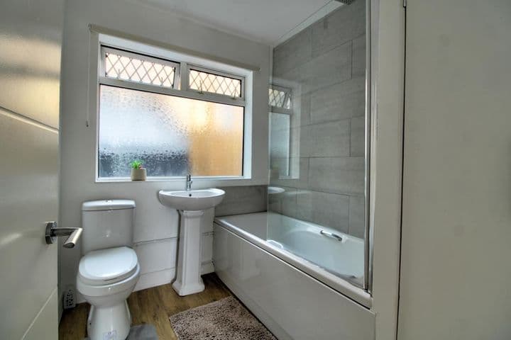 2 bedrooms house for sale in Newport, United Kingdom - Image 11