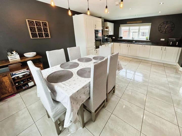 4 bedrooms house for sale in Welton, United Kingdom - Image 3