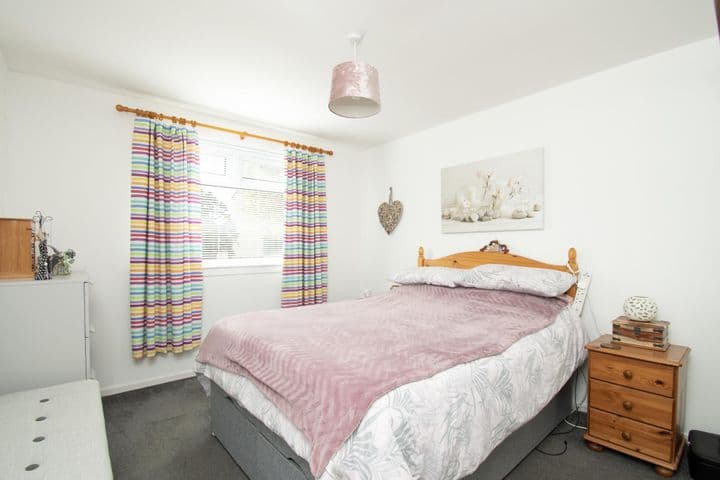 1 bedroom apartment for sale in Montrose, United Kingdom - Image 11