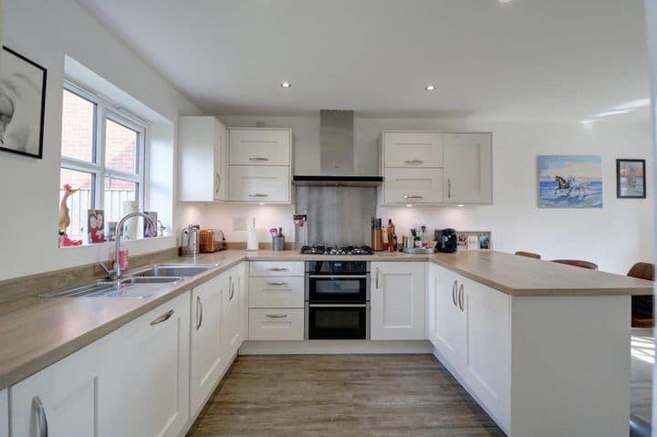 4 bedrooms house for sale in Preston, United Kingdom - Image 8