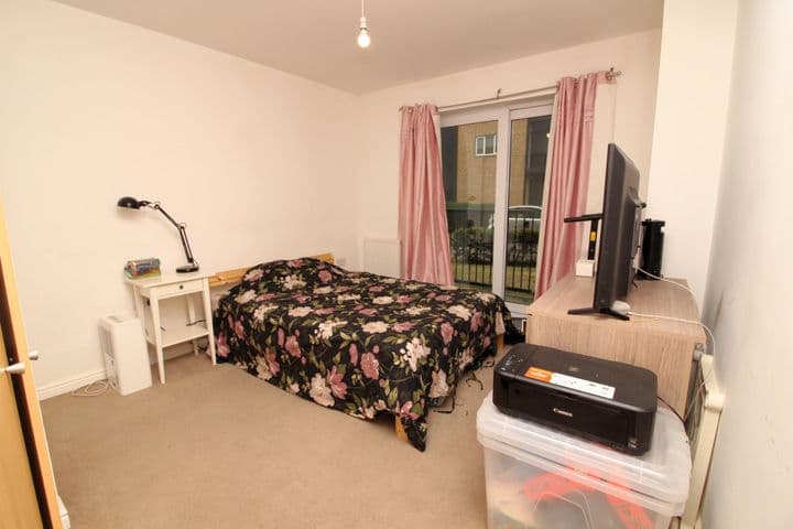 2 bedrooms apartment for sale in Grays, United Kingdom - Image 8