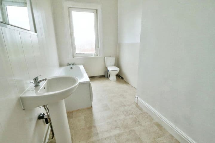 2 bedrooms house for sale in Barnsley, United Kingdom - Image 10