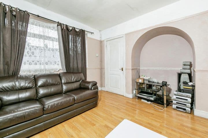 3 bedrooms house for sale in Reading, United Kingdom - Image 3