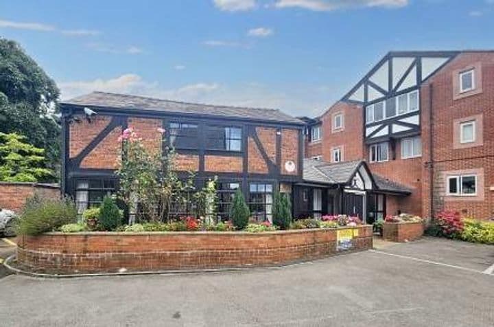 1 bedroom apartment for sale in Northwich, United Kingdom - Image 2