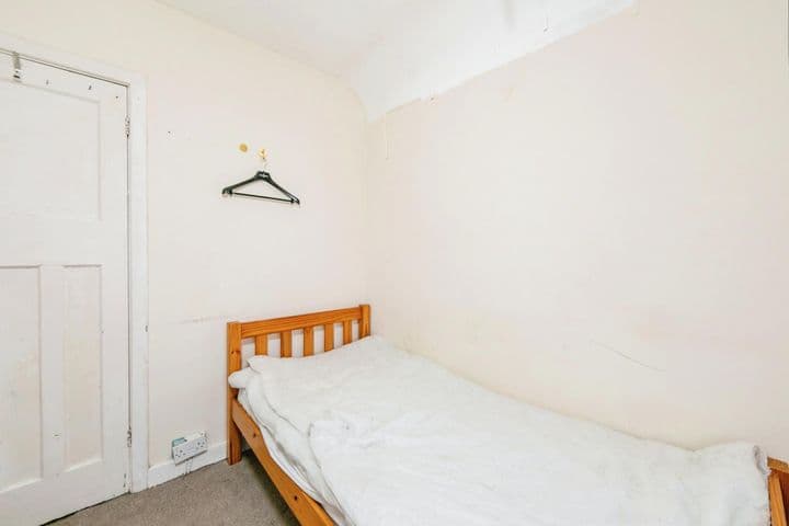 3 bedrooms house for sale in Reading, United Kingdom - Image 6