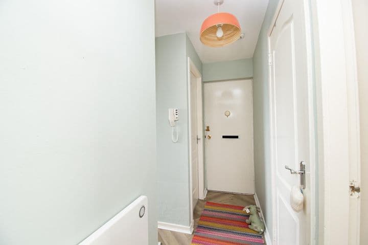 1 bedroom apartment for sale in Montrose, United Kingdom - Image 11