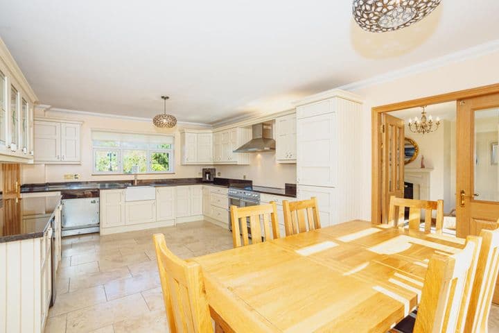 4 bedrooms house for sale in Thornhill, United Kingdom - Image 12