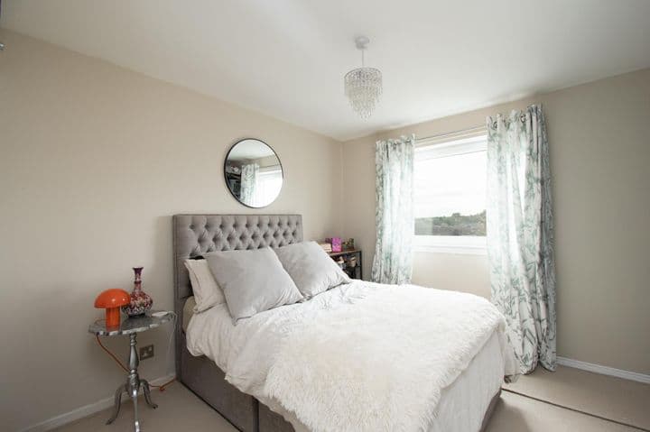 1 bedroom apartment for sale in Montrose, United Kingdom - Image 8