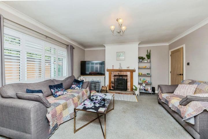 3 bedrooms house for sale in Telford, United Kingdom - Image 4