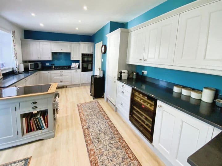 3 bedrooms house for sale in Hull, United Kingdom - Image 3