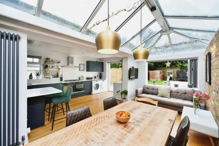 4 bedrooms house for sale in Hove, United Kingdom - Image 4