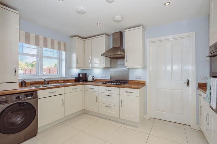 4 bedrooms house for sale in Dumfries and Galloway, United Kingdom - Image 3