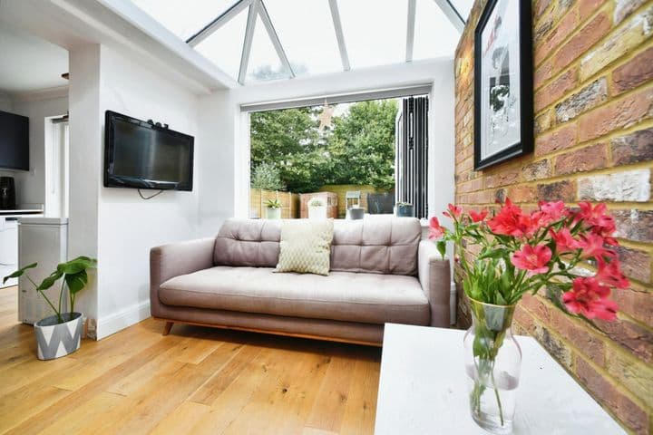 4 bedrooms house for sale in Hove, United Kingdom - Image 8