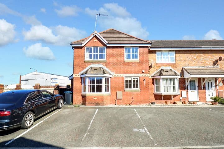 2 bedrooms house for sale in Fleetwood, United Kingdom - Image 2