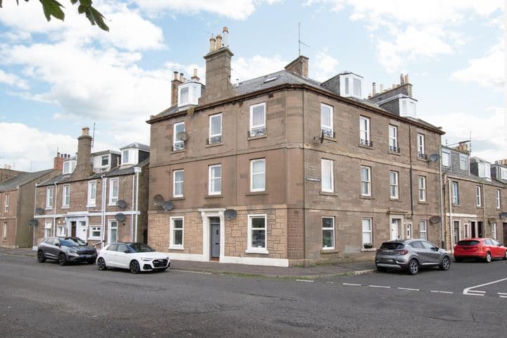 2 bedrooms apartment for sale in Montrose, United Kingdom - Image 2