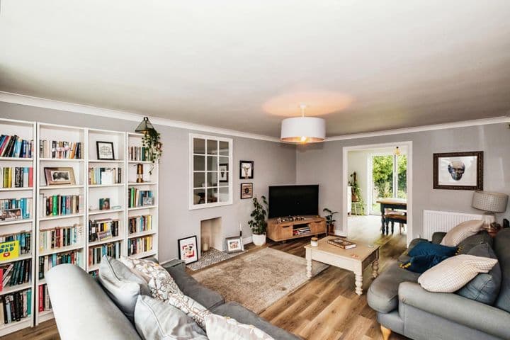 5 bedrooms house for sale in Littlehampton, United Kingdom - Image 2