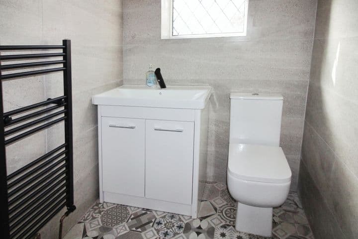 3 bedrooms house for sale in Grimsby, United Kingdom - Image 7