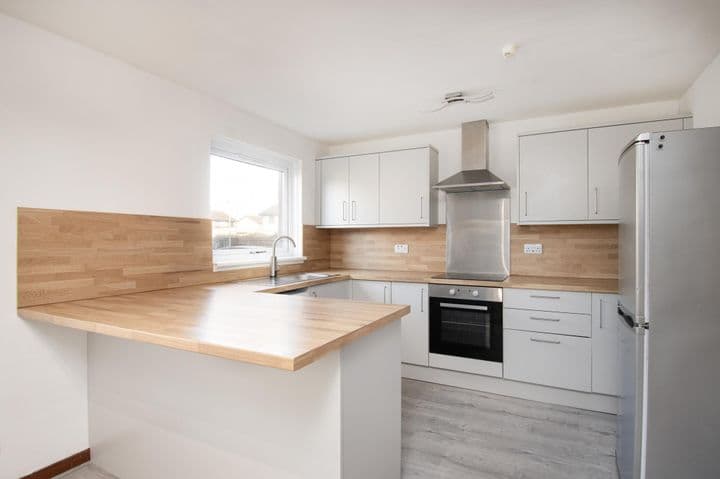 2 bedrooms apartment for sale in Montrose, United Kingdom - Image 4