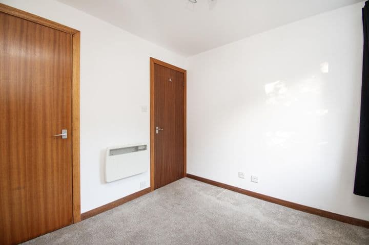 2 bedrooms apartment for sale in Montrose, United Kingdom - Image 12