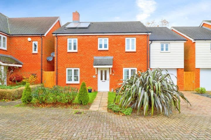 4 bedrooms house for sale in Shadoxhurst, United Kingdom - Image 2