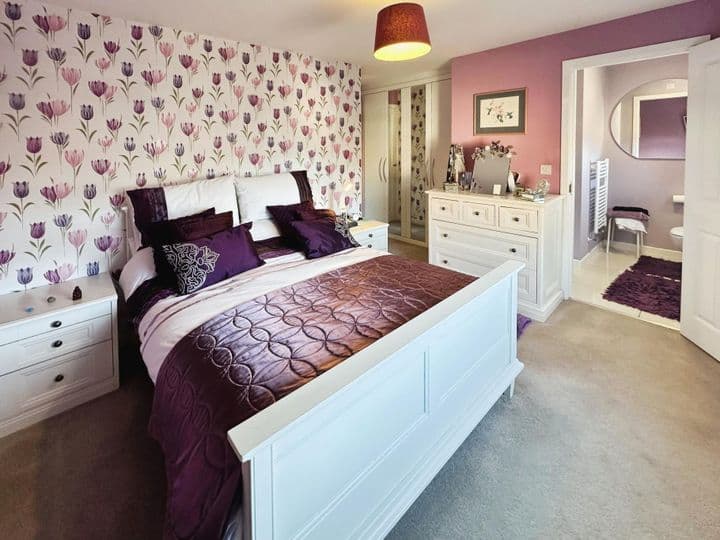 3 bedrooms house for sale in North Hykeham, United Kingdom - Image 10