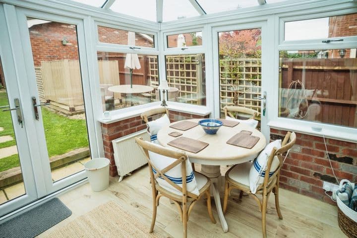 4 bedrooms house for sale in Warwick, United Kingdom - Image 10