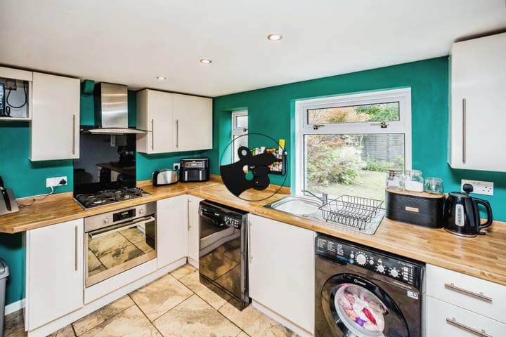 2 bedrooms house for sale in Huddersfield, United Kingdom - Image 6