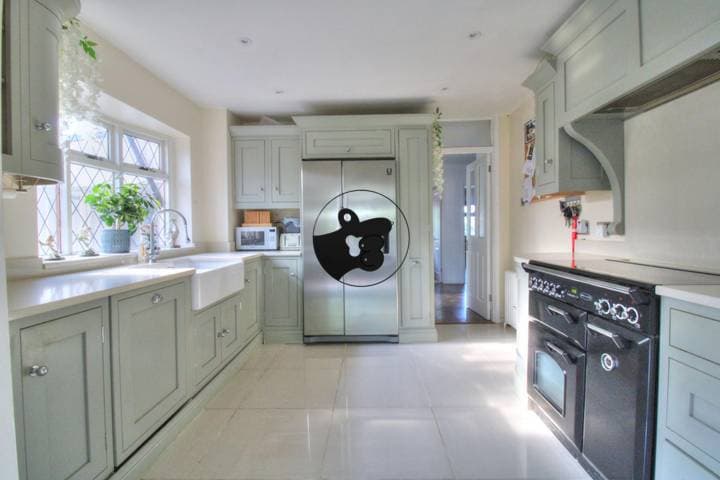 3 bedrooms house for sale in Benfleet, United Kingdom - Image 7