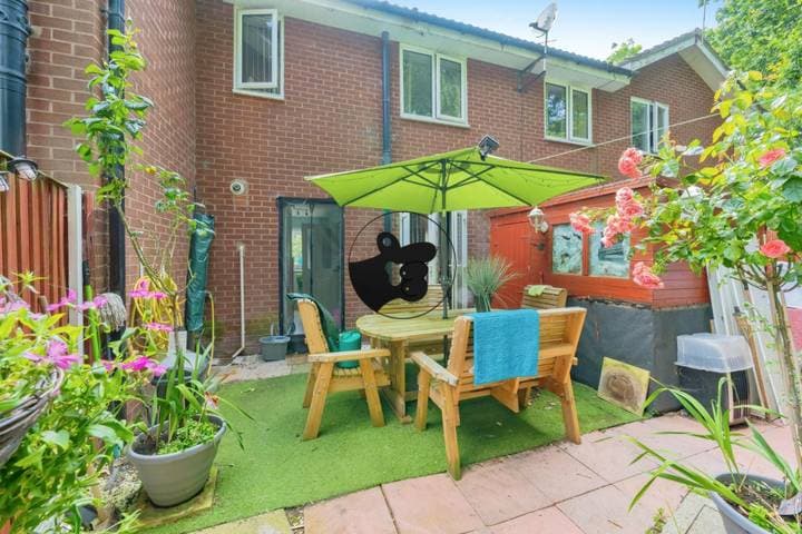 2 bedrooms house for sale in Warrington, United Kingdom - Image 3