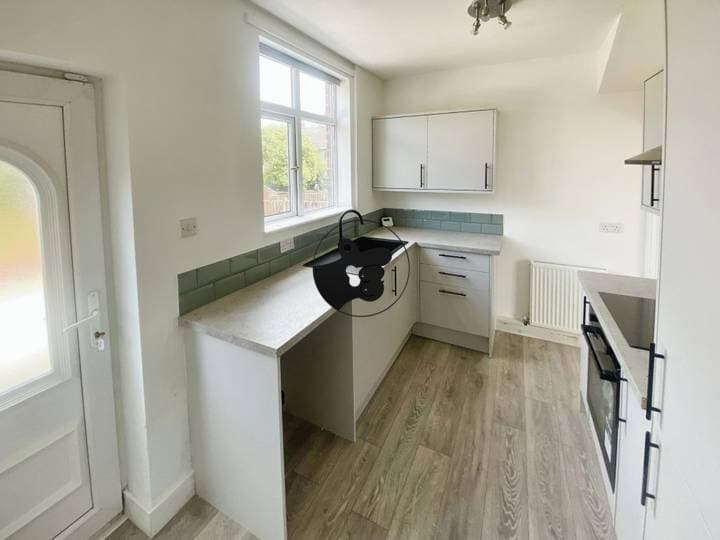 2 bedrooms house for sale in Sheffield, United Kingdom - Image 5