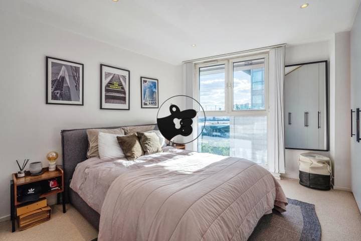 2 bedrooms apartment for sale in London, United Kingdom - Image 15