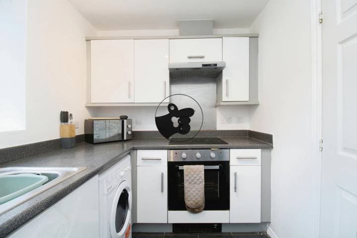 2 bedrooms apartment for sale in Birmingham, United Kingdom - Image 5