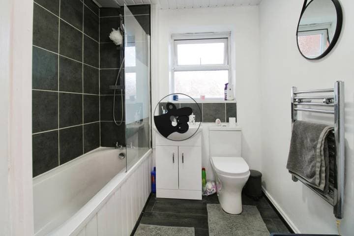 2 bedrooms apartment for sale in Birmingham, United Kingdom - Image 10