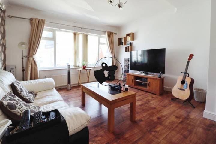 2 bedrooms house for sale in Maldon, United Kingdom - Image 3