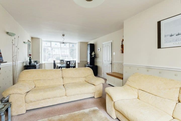 3 bedrooms house for sale in Nottingham, United Kingdom - Image 7